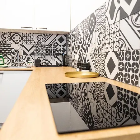 Flow Karl Wolf Park Апартаменты