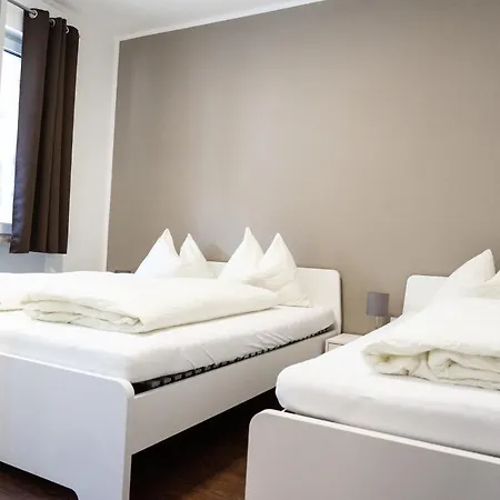 Flow Karl Wolf Park Apartman