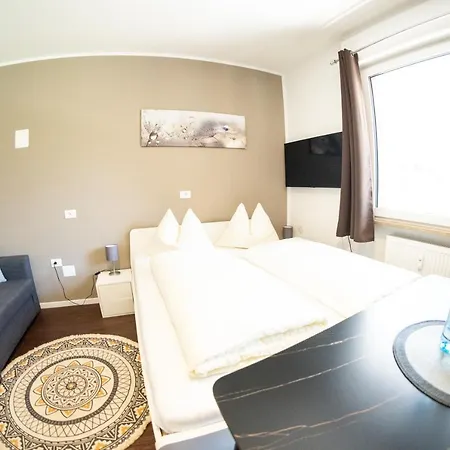 Apartman Flow Karl Wolf Park *