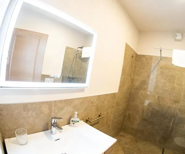 Appartamento Flow Karl Wolf Park *