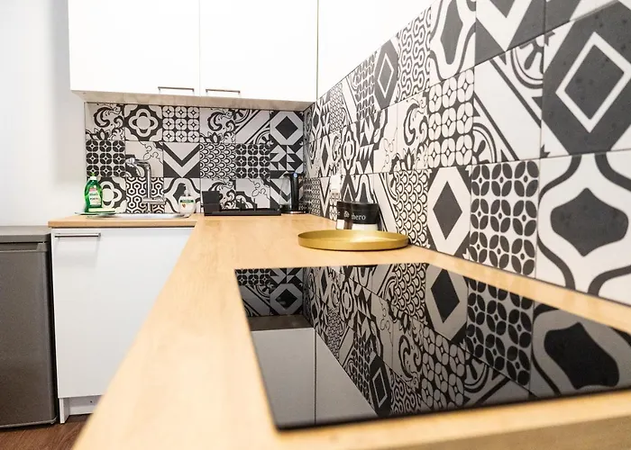 Flow Karl Wolf Park Apartment