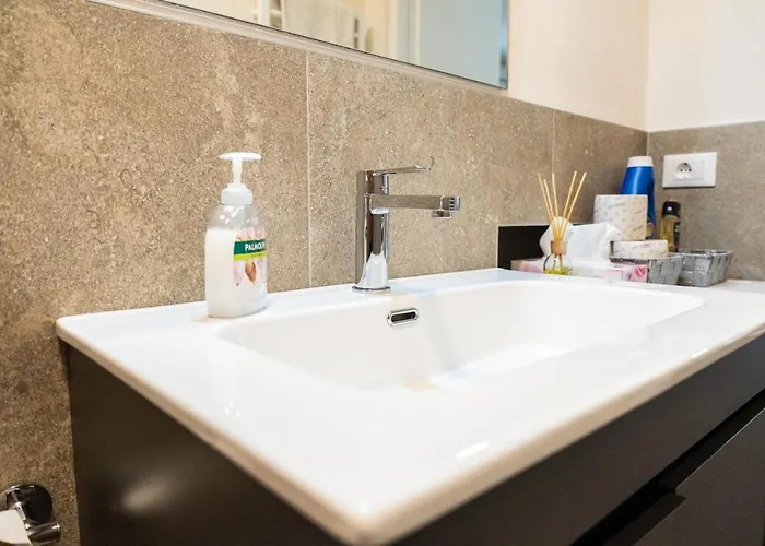 Апартаменты Flow Karl Wolf Park