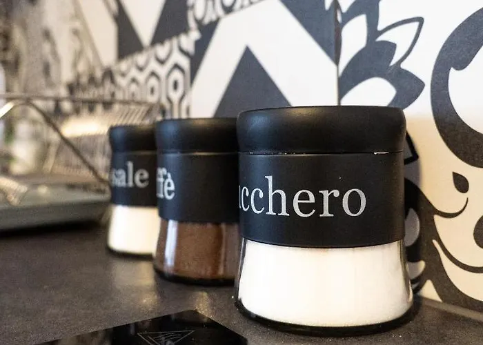 Flow Karl Wolf Park Apartament *