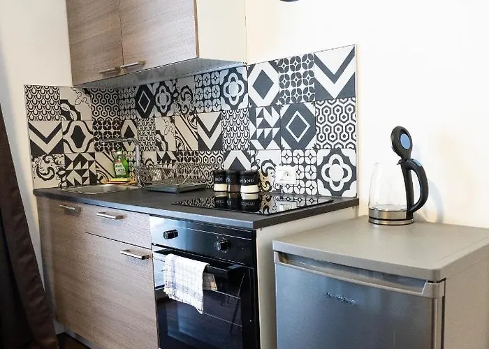 Flow Karl Wolf Park Apartment